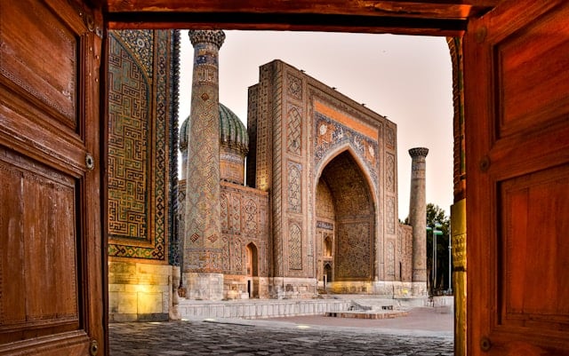 أوزباكستان